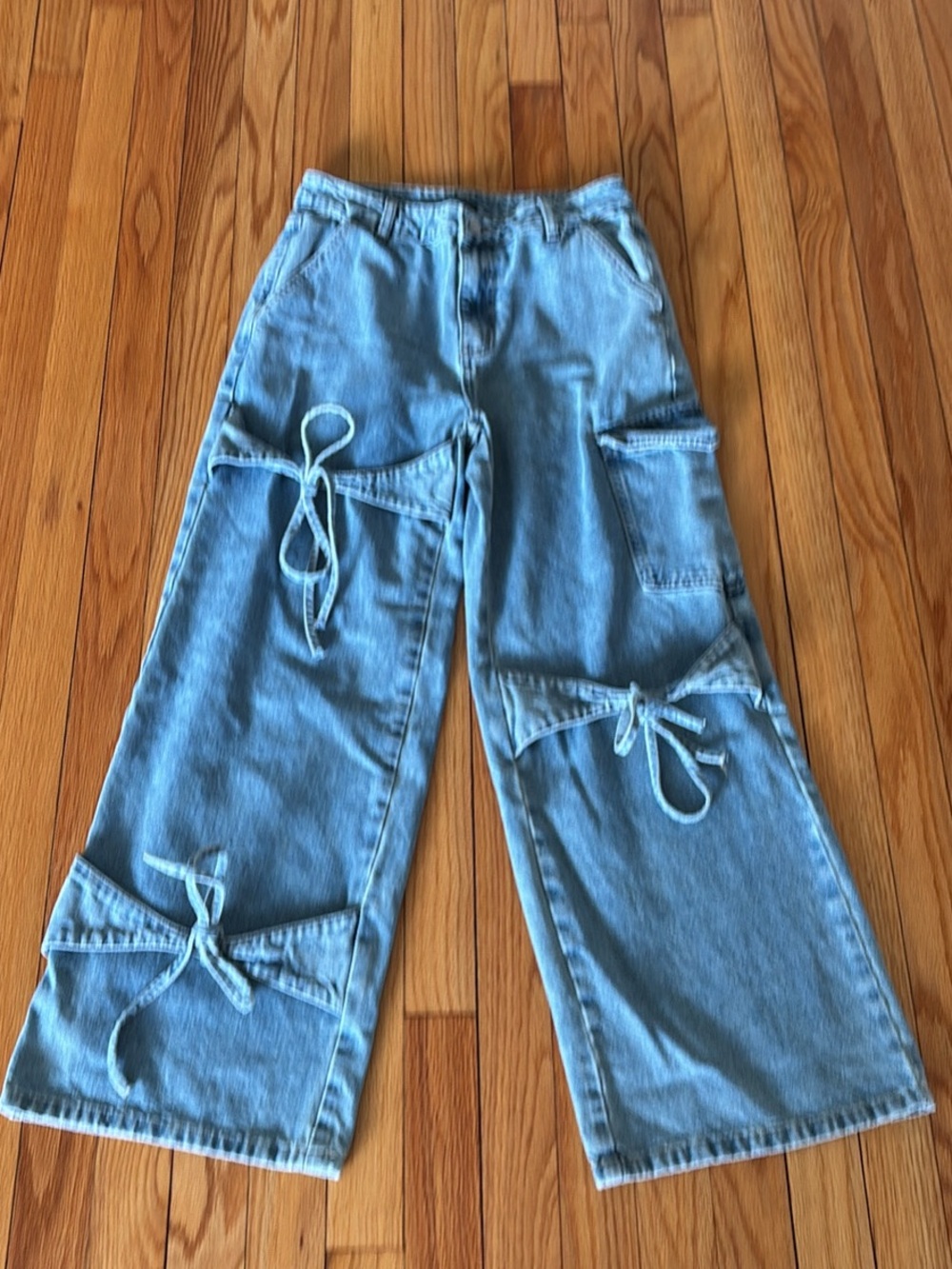 Cider Light Wash Wide Leg Tie-Detail Jeans Size Small